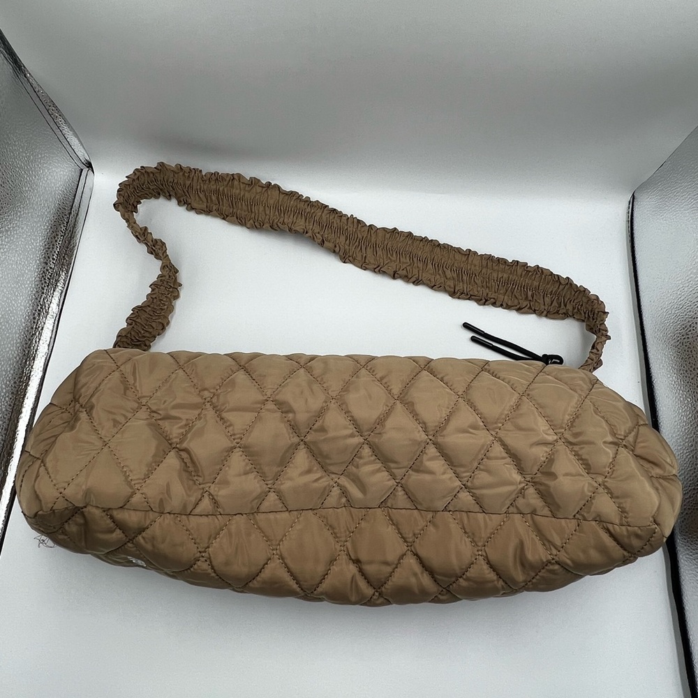 FP MOVEMENT RUN ABOUT SLING BAG - Picture 5 of 12